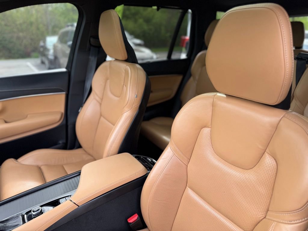 Used 2022 Volvo XC90 T6 Inscription w/ Advanced Package AWD/4WD image 17