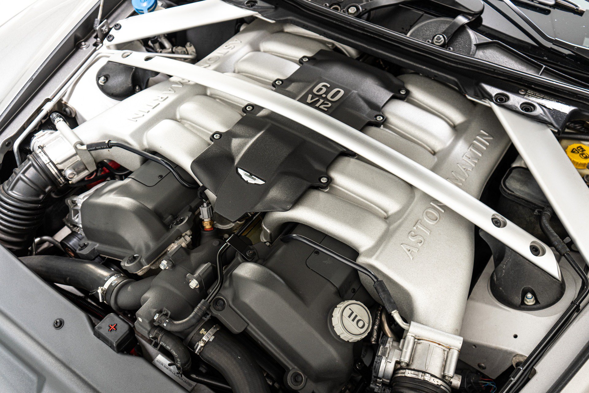 Used 2008 Aston Martin DB9 Volante RWD image 41