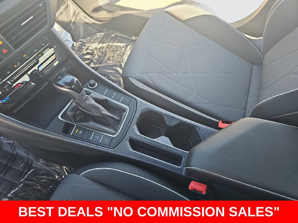 Used 2025 Volkswagen Jetta Sport FWD image 23