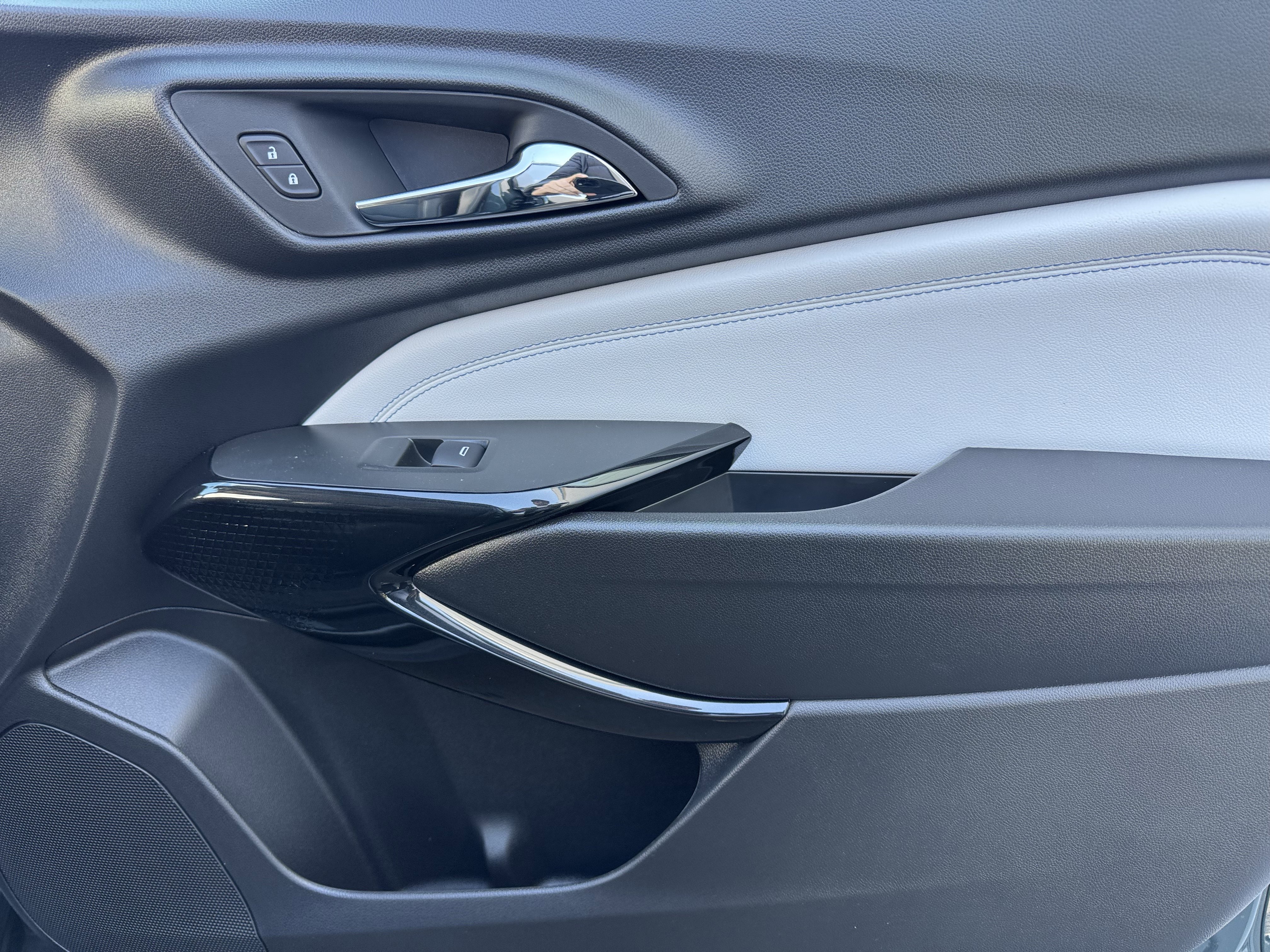 New 2026 Chevrolet Trax LT w/ Driver Confidence Package image 25