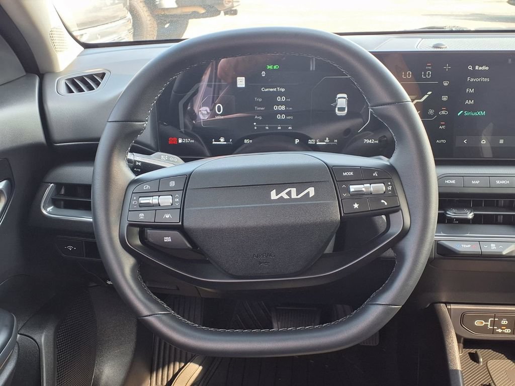 Certified 2025 Kia K4 EX FWD image 12