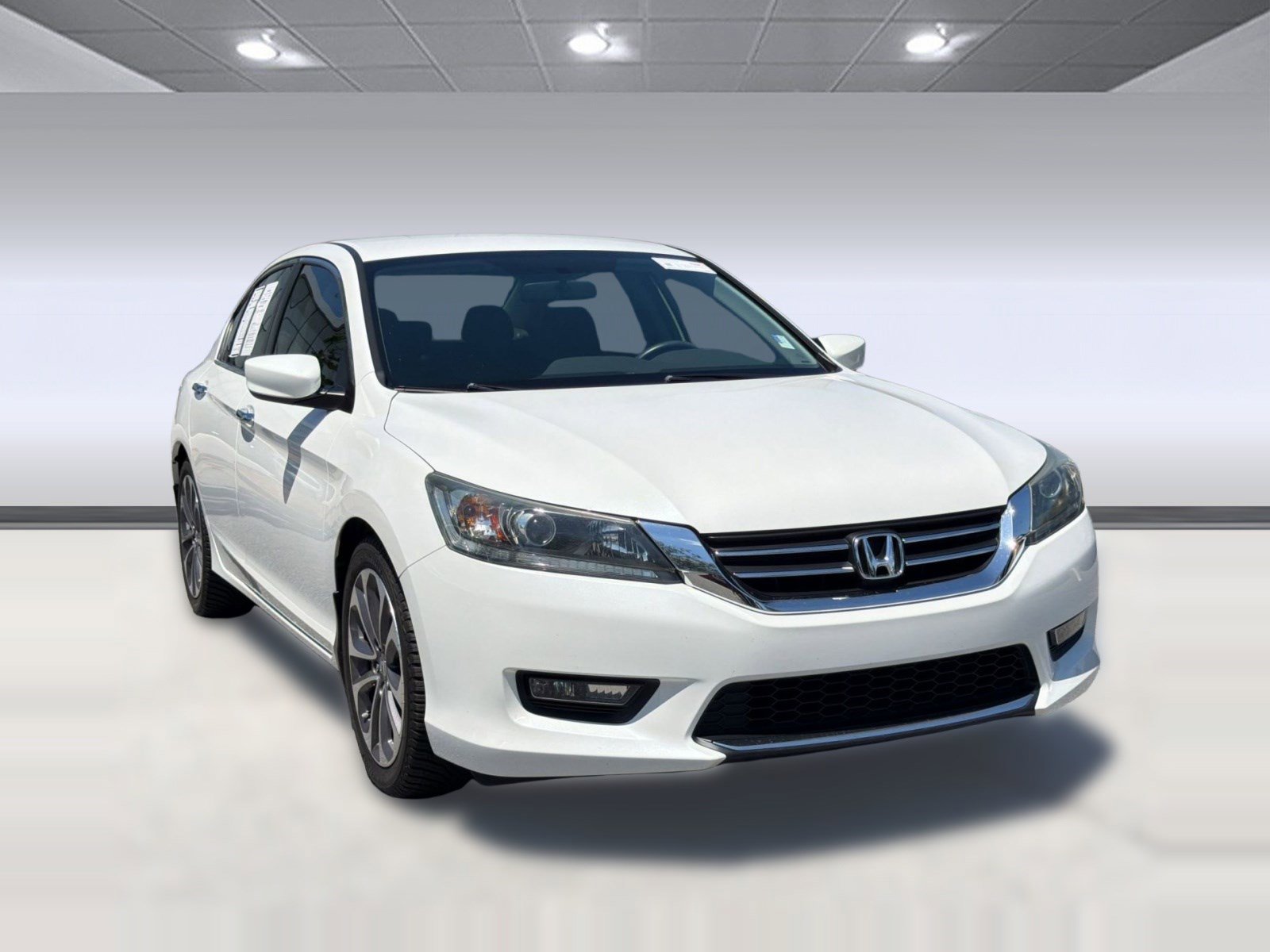 Used 2015 Honda Accord Sport image 7