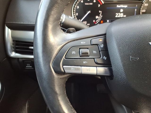 Used 2023 Cadillac XT4 Premium Luxury w/ Cold Weather Package image 34