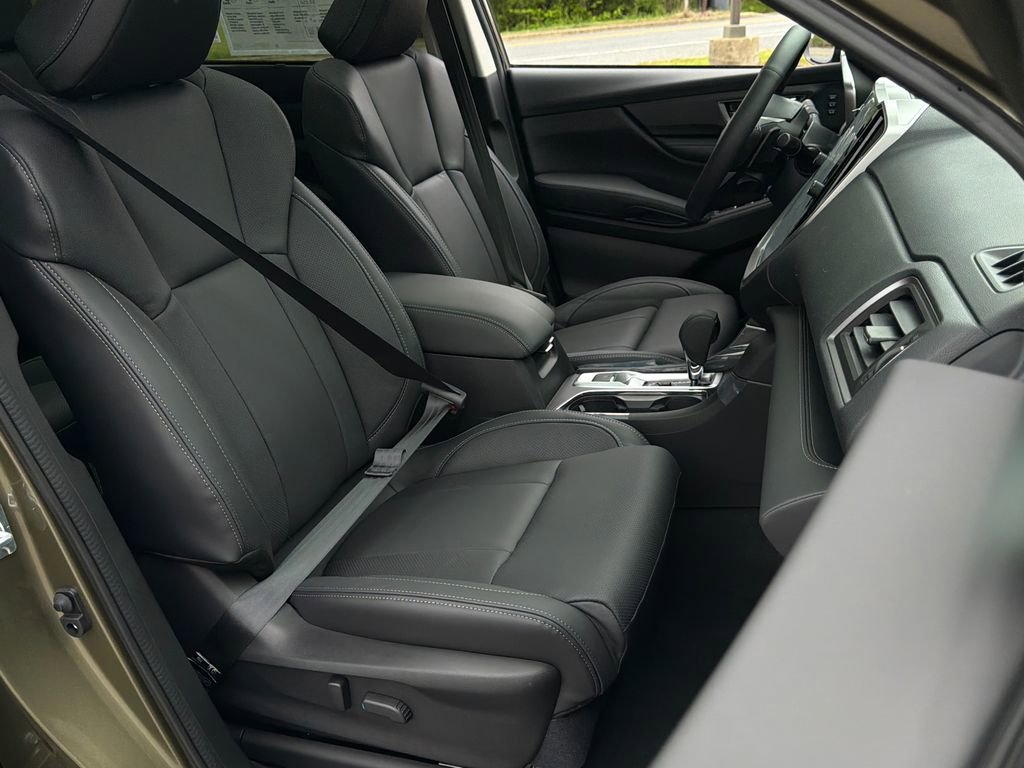 New 2026 Subaru Ascent Limited AWD/4WD image 6