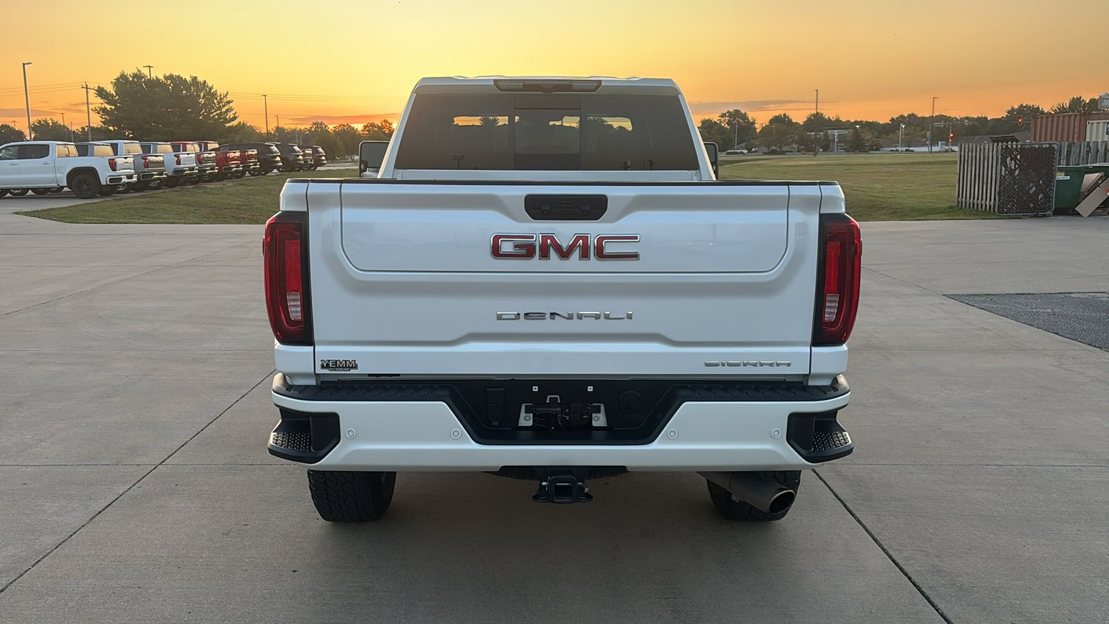 Used 2022 GMC Sierra 2500 Denali image 8