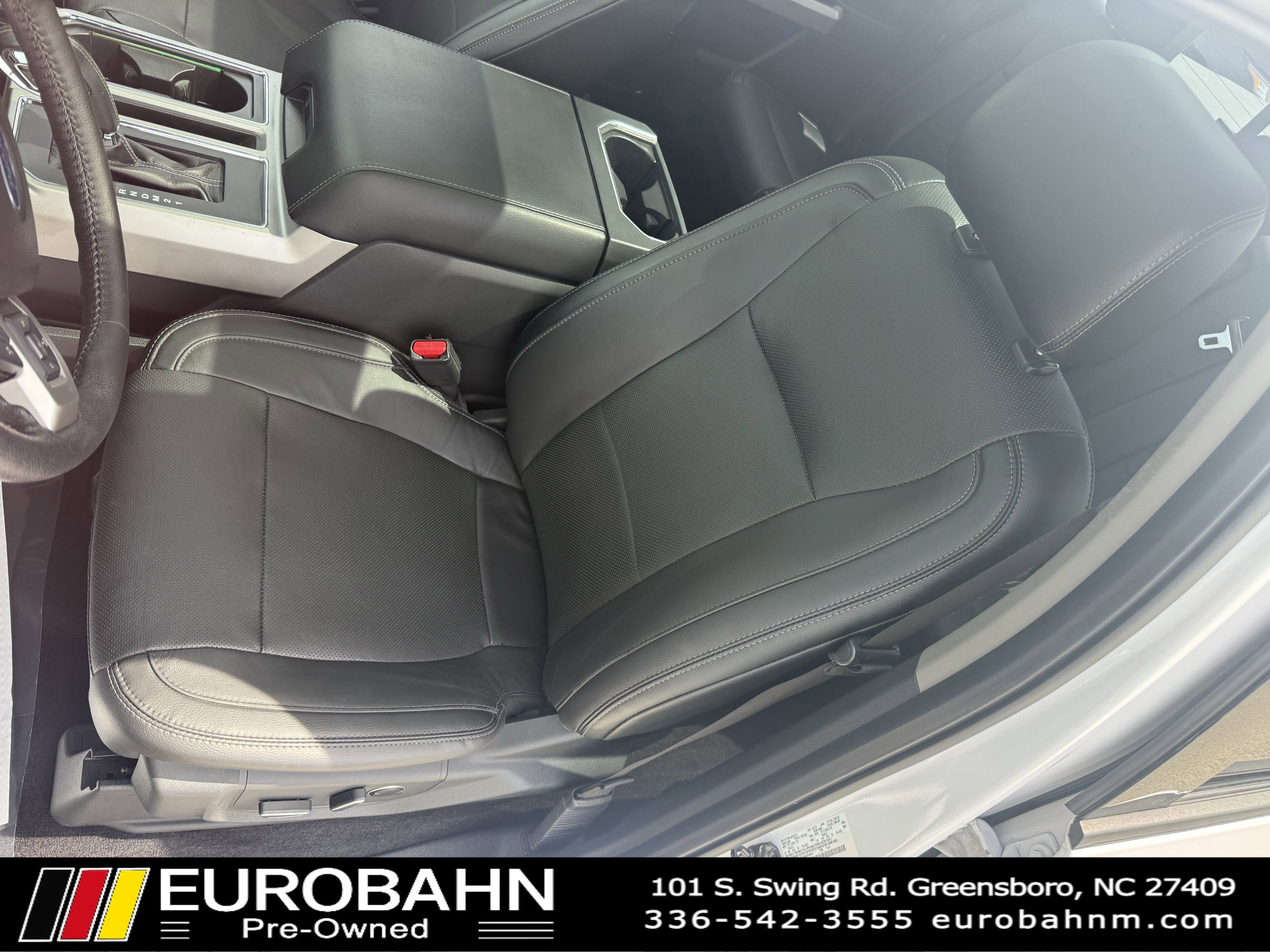 Used 2016 Ford F150 Lariat w/ Equipment Group 502A Luxury image 9