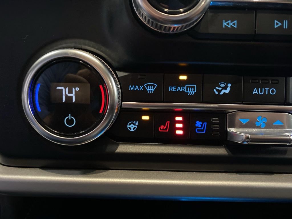 Used 2024 Ford Expedition Max XLT image 30