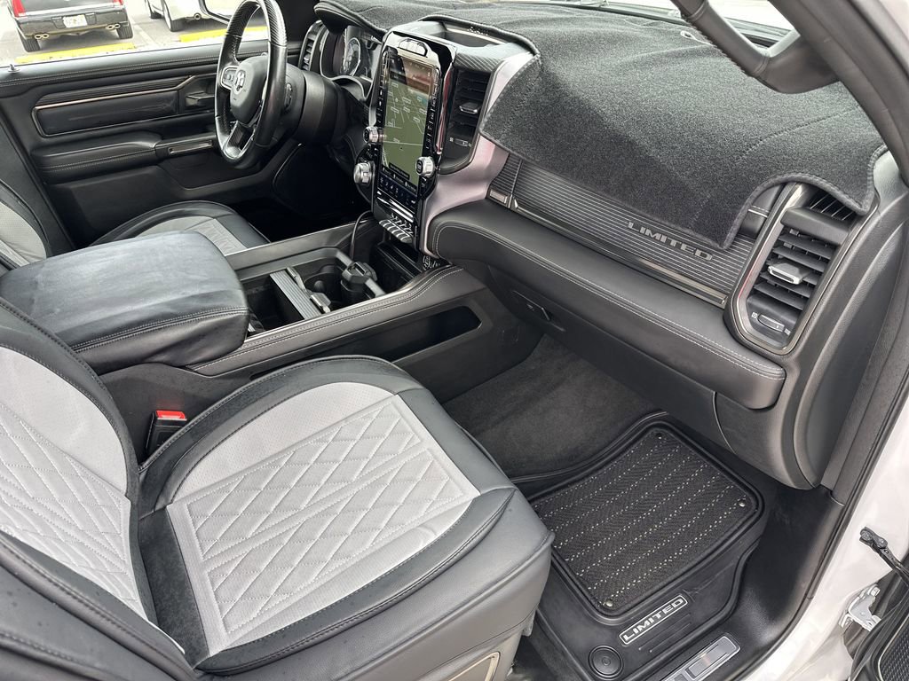 Used 2021 RAM 1500 Limited w/ Body Color Bumper Group AWD/4WD image 35