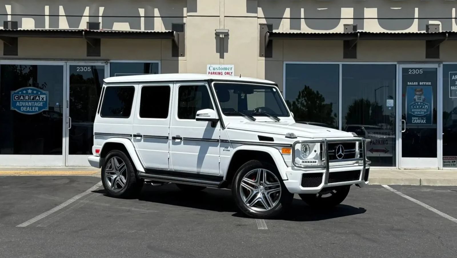 Used 2014 Mercedes-Benz G 63 AMG 4MATIC image 11