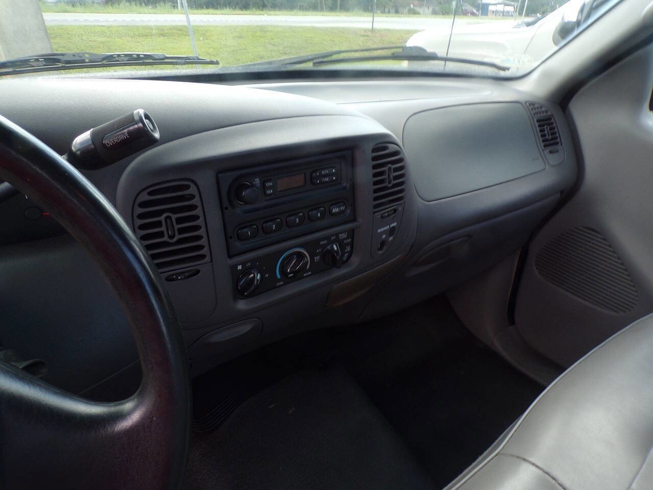 Used 2000 Ford F150 2WD Regular Cab image 10