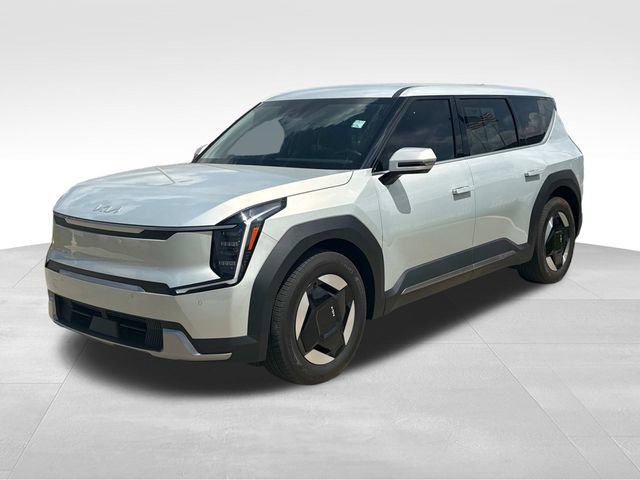 Used 2024 Kia EV9 Light Long Range image 3