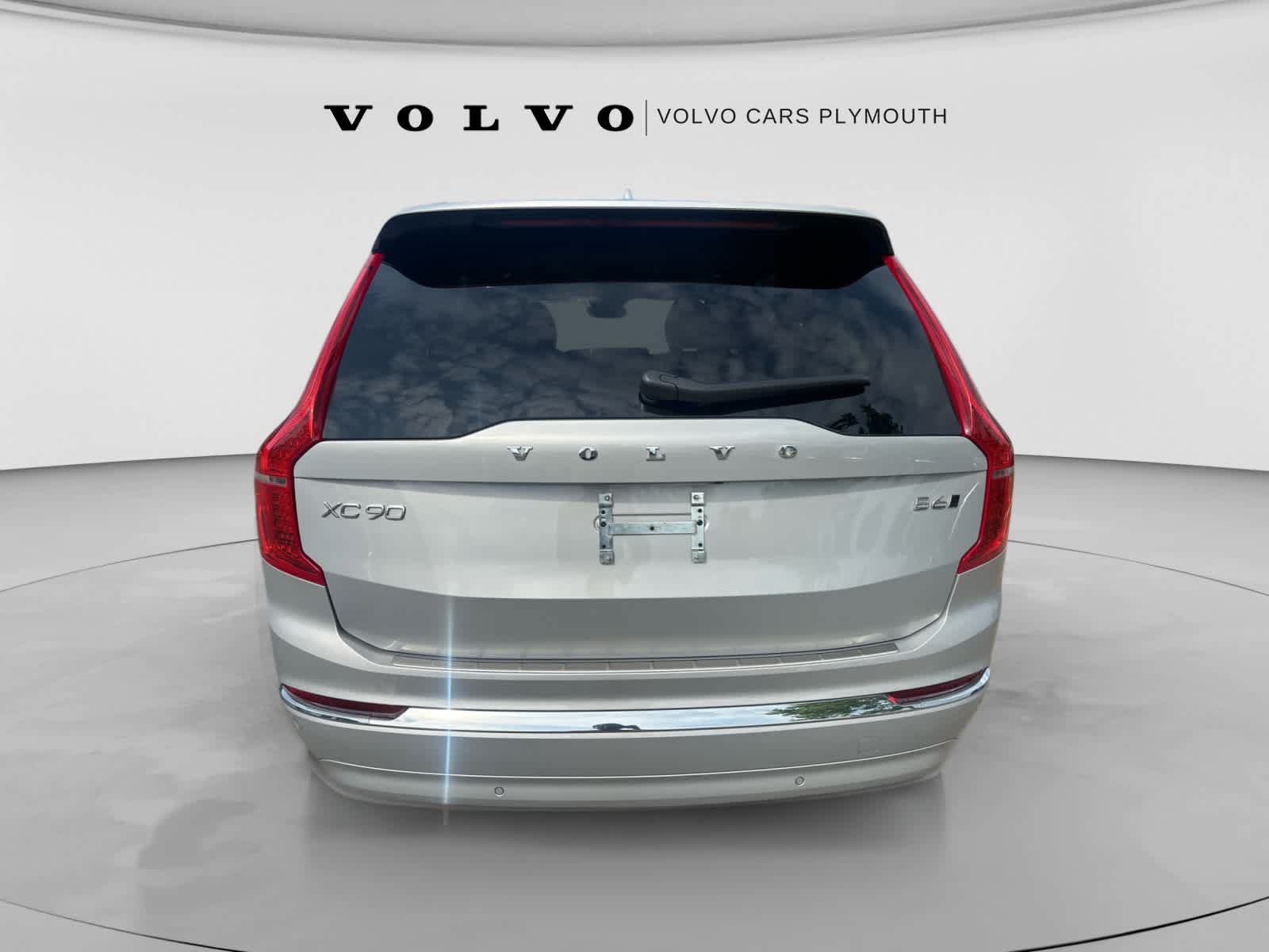 Used 2023 Volvo XC90 B6 Plus w/ Protection Package Premier AWD/4WD image 7