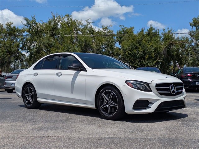 Used 2018 Mercedes-Benz E 400 4MATIC Sedan image 2