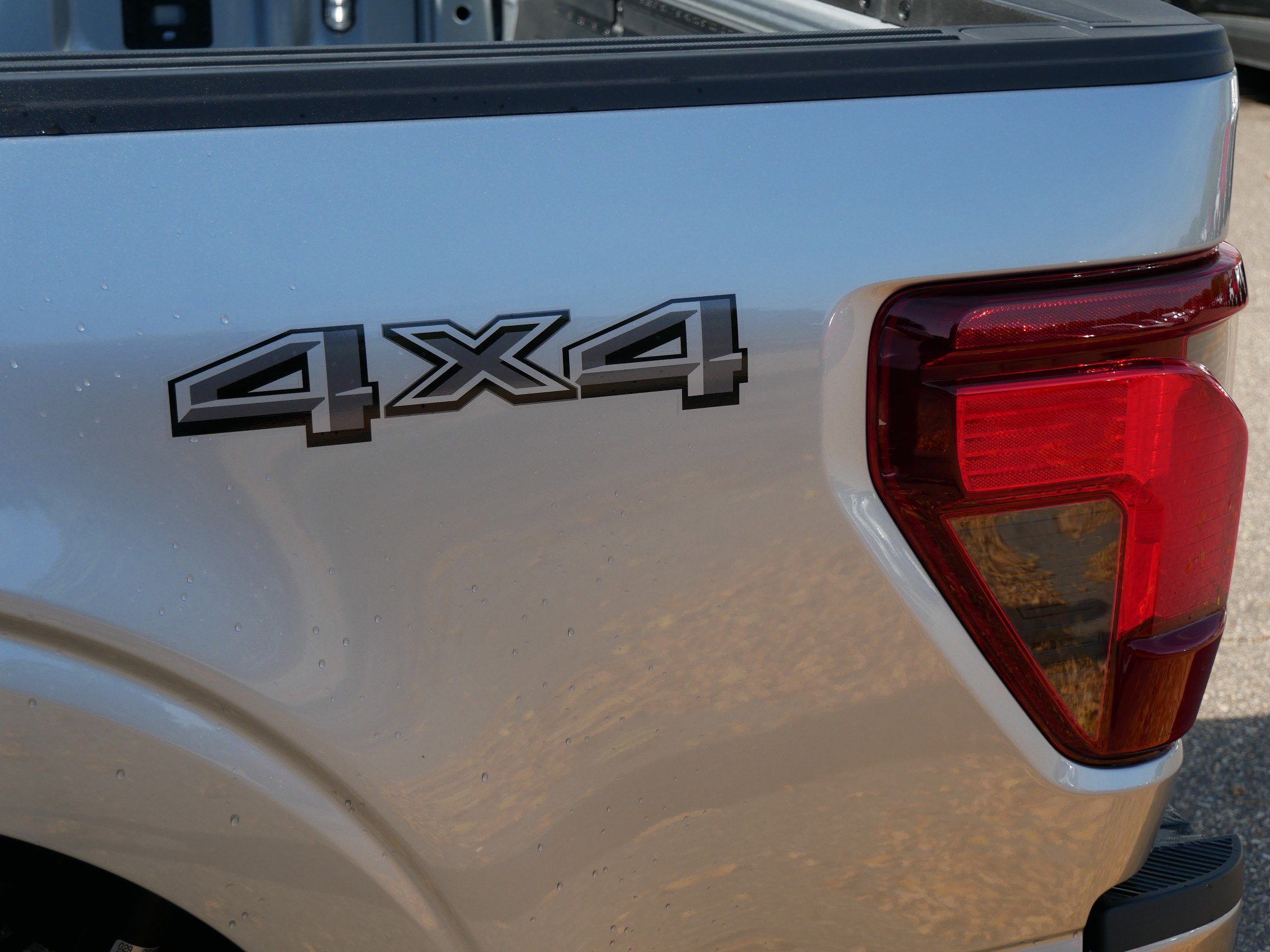 New 2025 Ford F150 XLT w/ Equipment Group 302A MID image 18