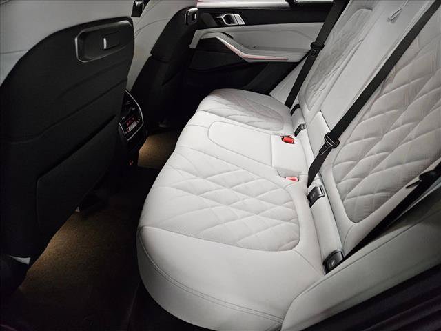 New 2026 BMW X5 xDrive50e w/ M Sport Package AWD/4WD image 14