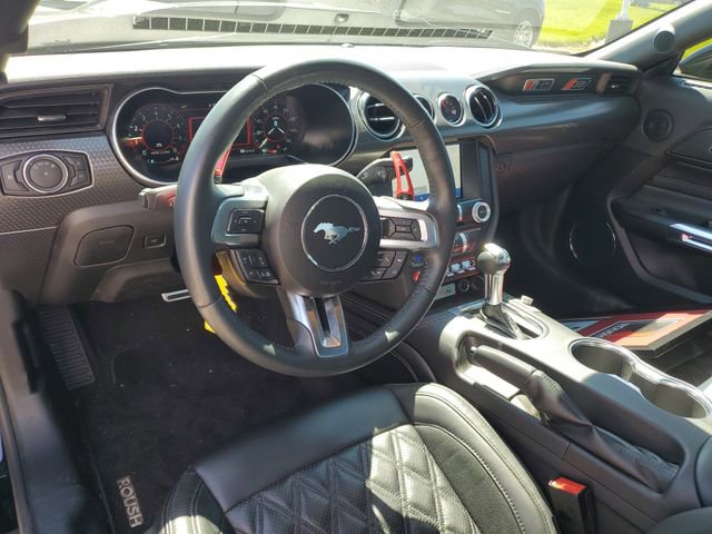 Used 2023 Ford Mustang GT Premium w/ GT Performance Package image 8