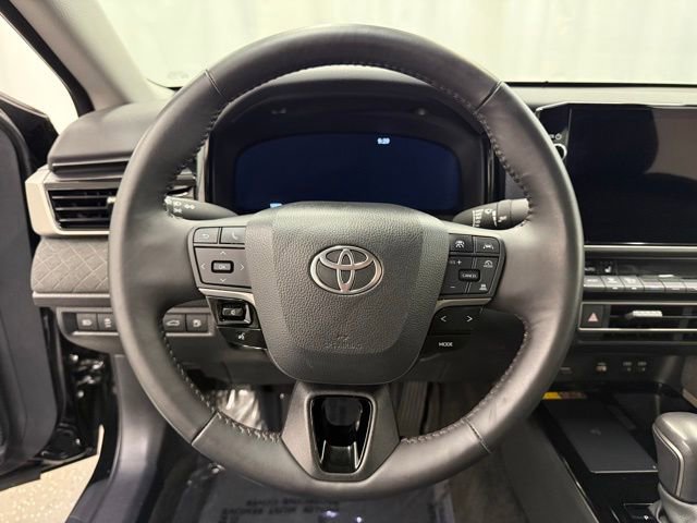 Certified 2025 Toyota Camry XLE FWD image 13