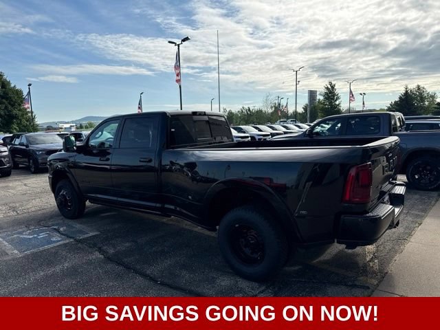 New 2026 RAM 3500 Limited AWD/4WD image 7