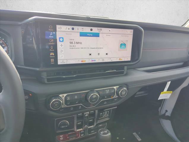 New 2026 Jeep Wrangler Unlimited Rubicon AWD/4WD image 9