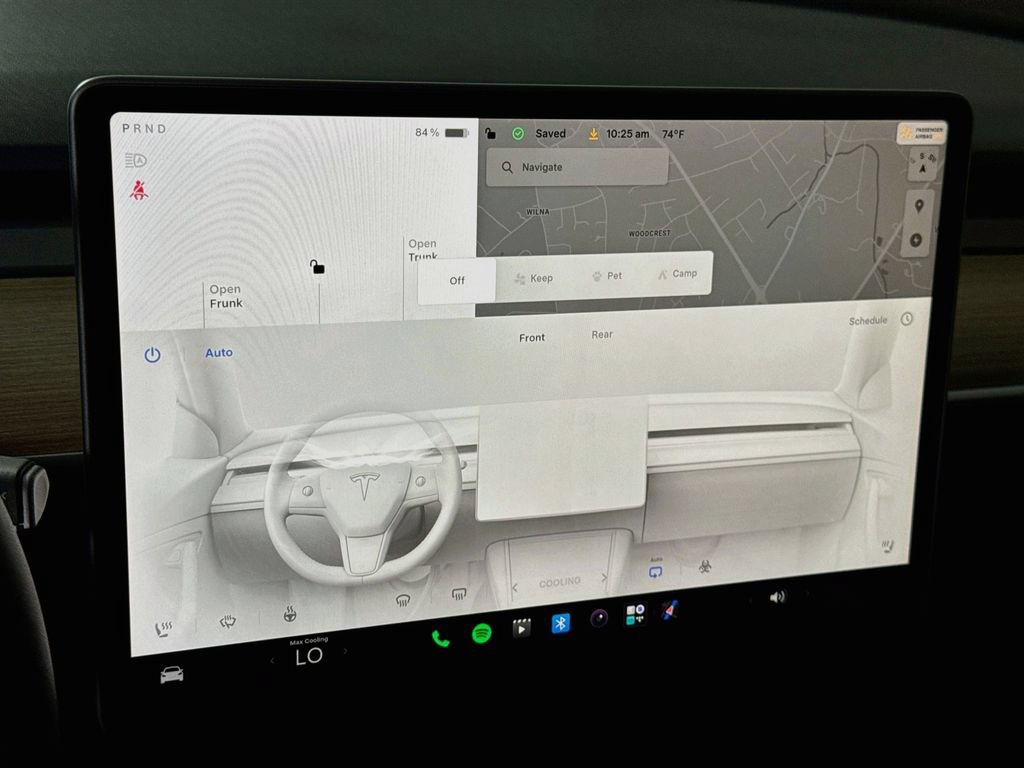 Used 2024 Tesla Model Y Long Range AWD/4WD image 8