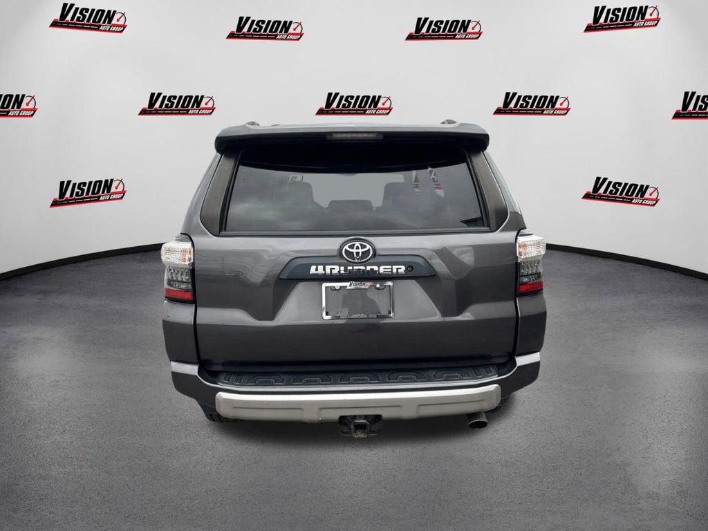 Used 2018 Toyota 4Runner TRD Off-Road Premium image 6