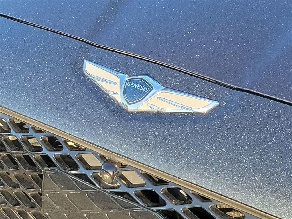 Used 2022 Genesis G70 3.3T image 10