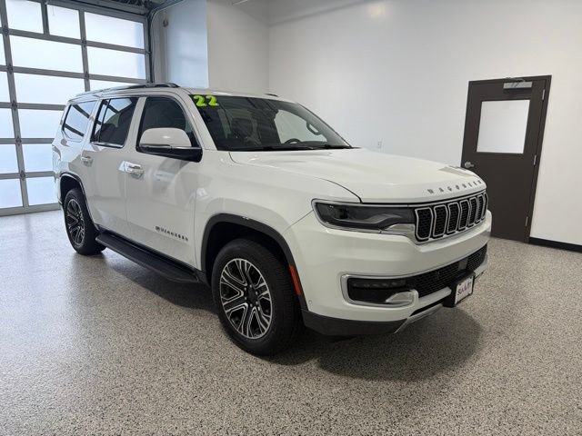 Used 2022 Jeep Wagoneer Series III AWD/4WD image 2