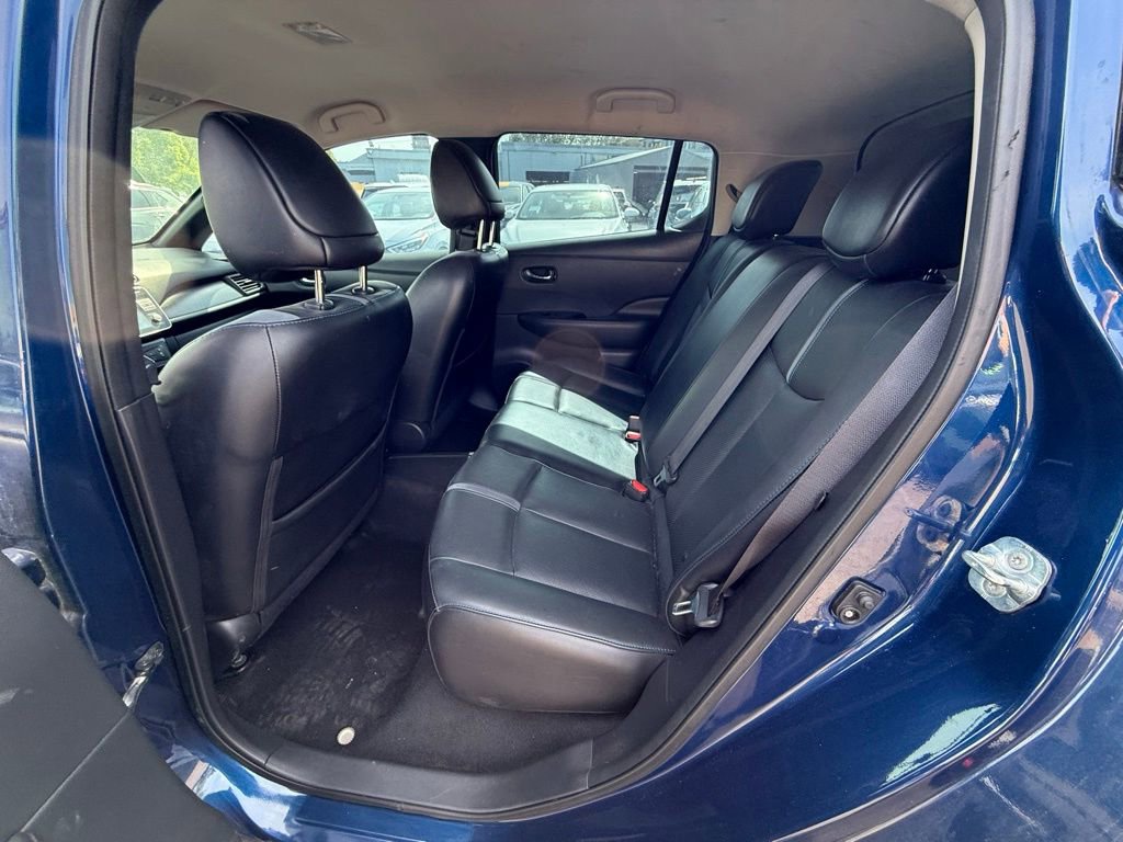 Used 2018 Nissan Leaf SL w/ SL Technology Package FWD image 7