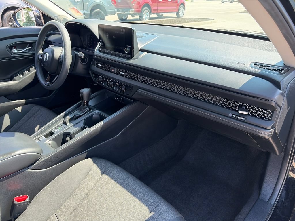 Used 2024 Honda Accord EX image 10