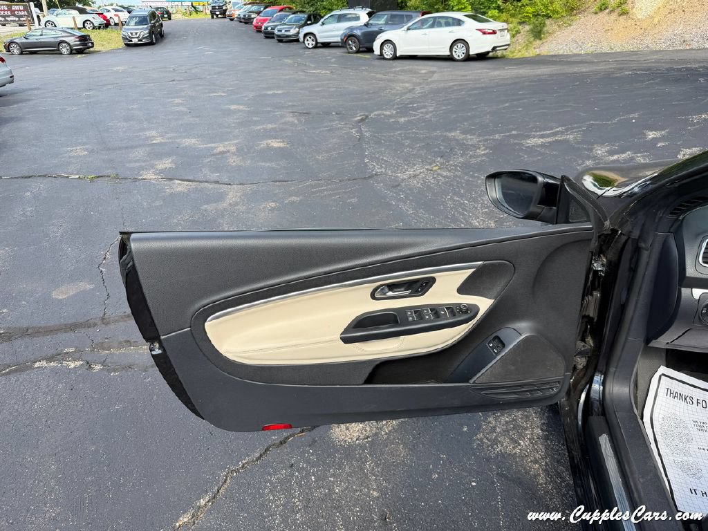 Used 2015 Volkswagen Eos Final Edition FWD image 6