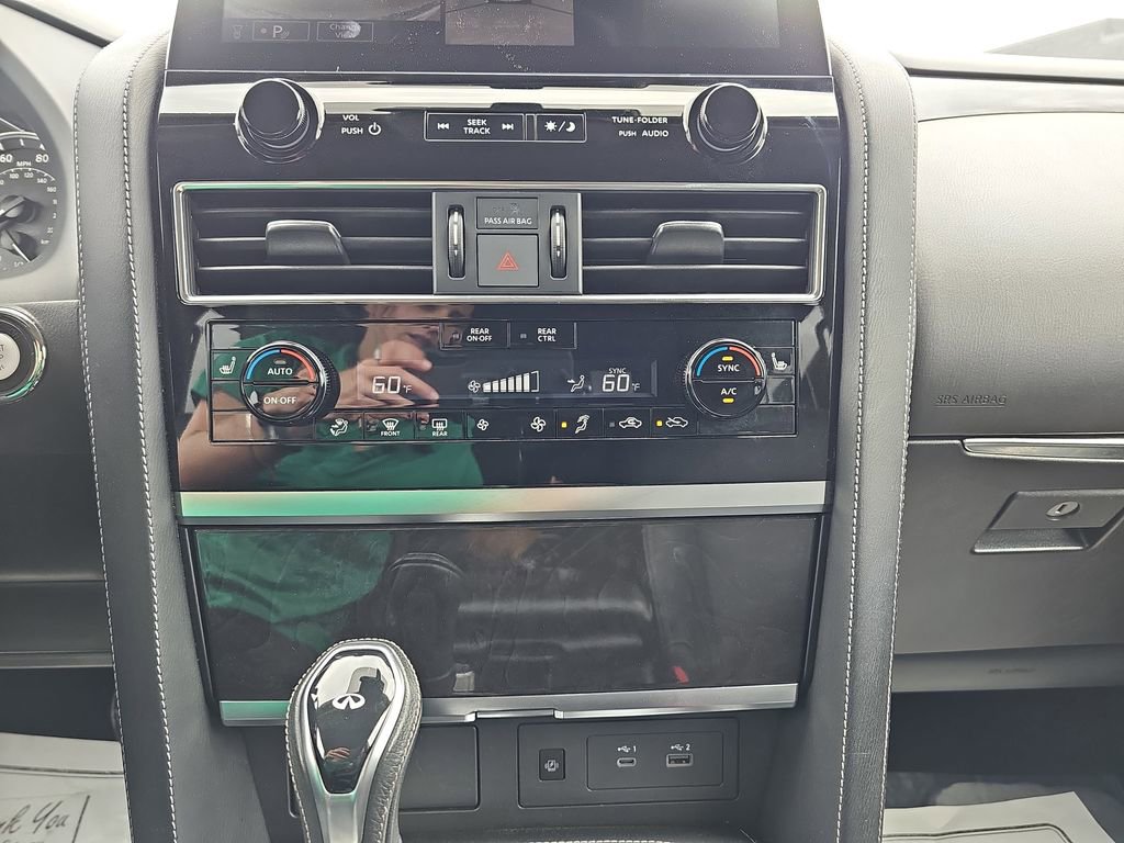 Used 2024 INFINITI QX80 Luxe image 29