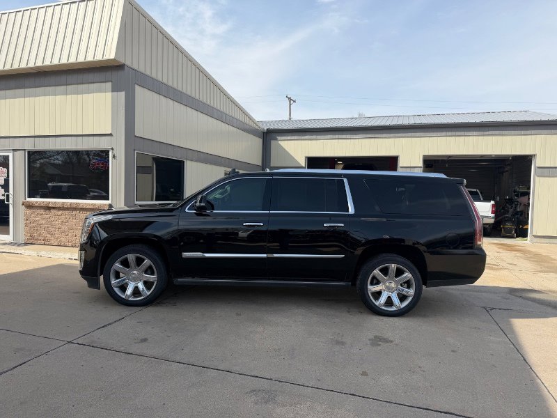 Used 2017 Cadillac Escalade ESV Premium Luxury