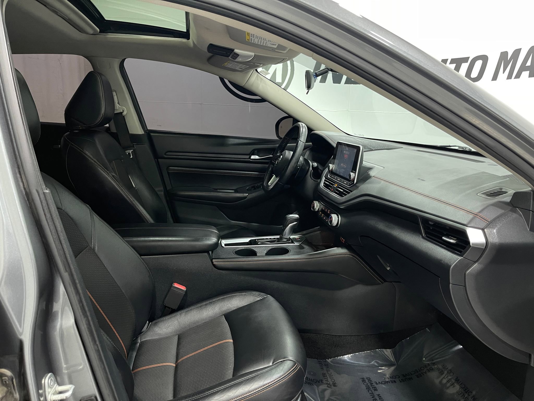 Used 2019 Nissan Altima 2.5 SR w/ SR Premium Package FWD image 29