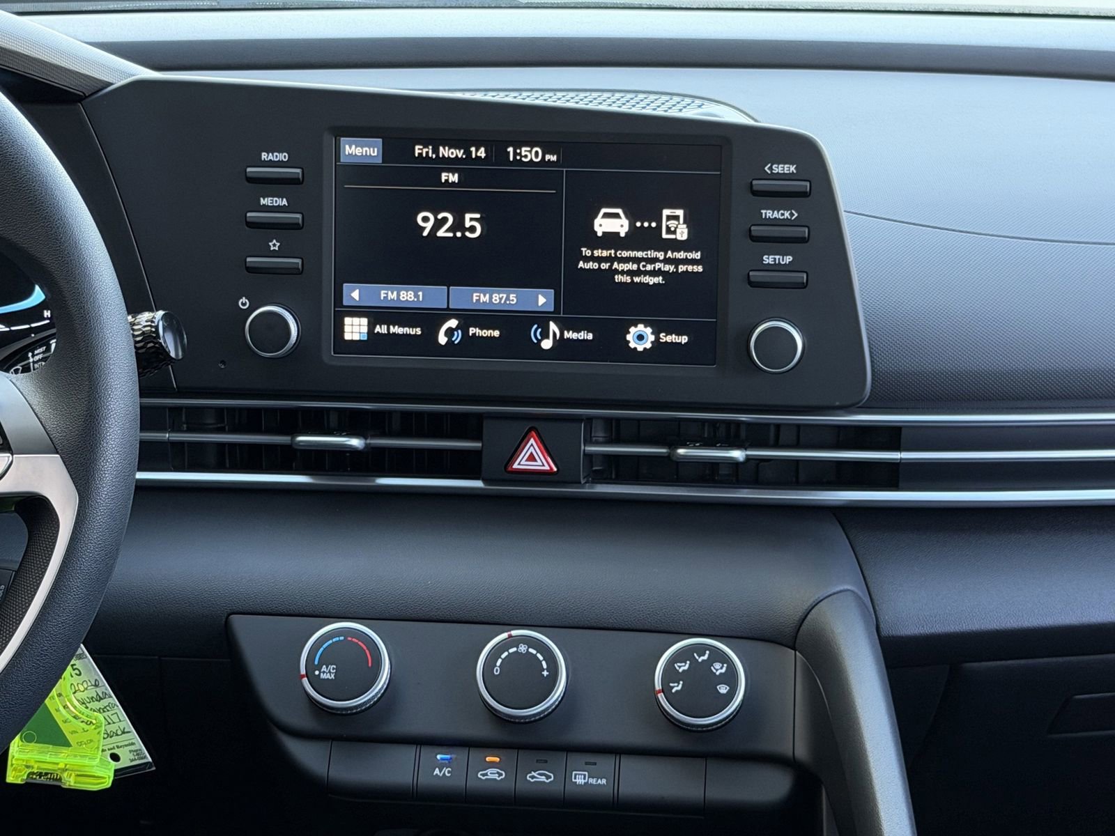Certified 2026 Hyundai Elantra SE FWD image 16