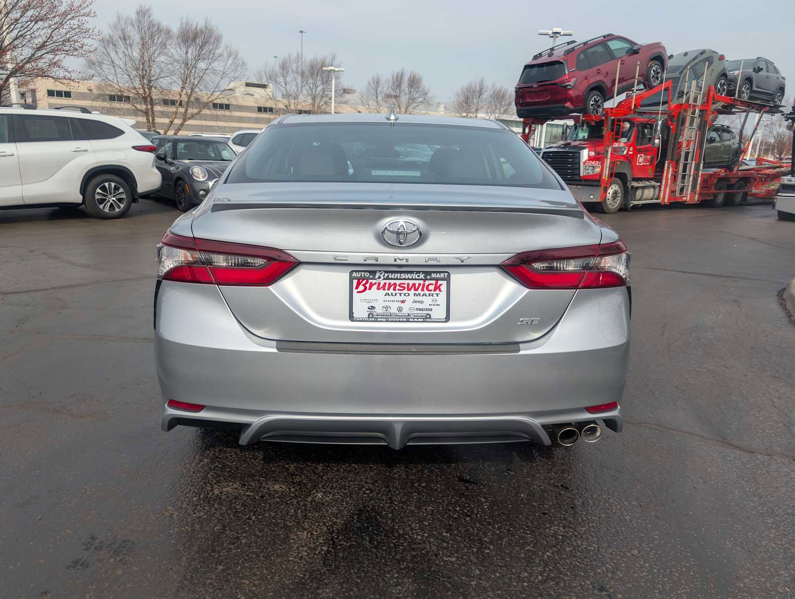 Certified 2023 Toyota Camry SE FWD image 6