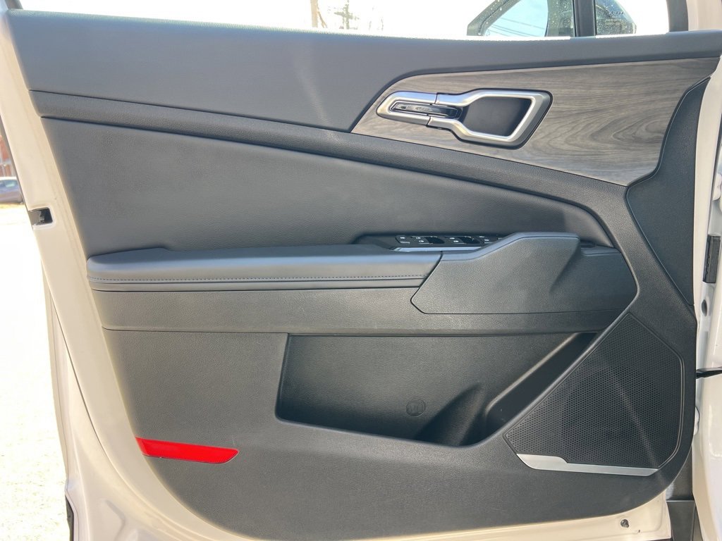 Used 2024 Kia Sportage X-Line image 10