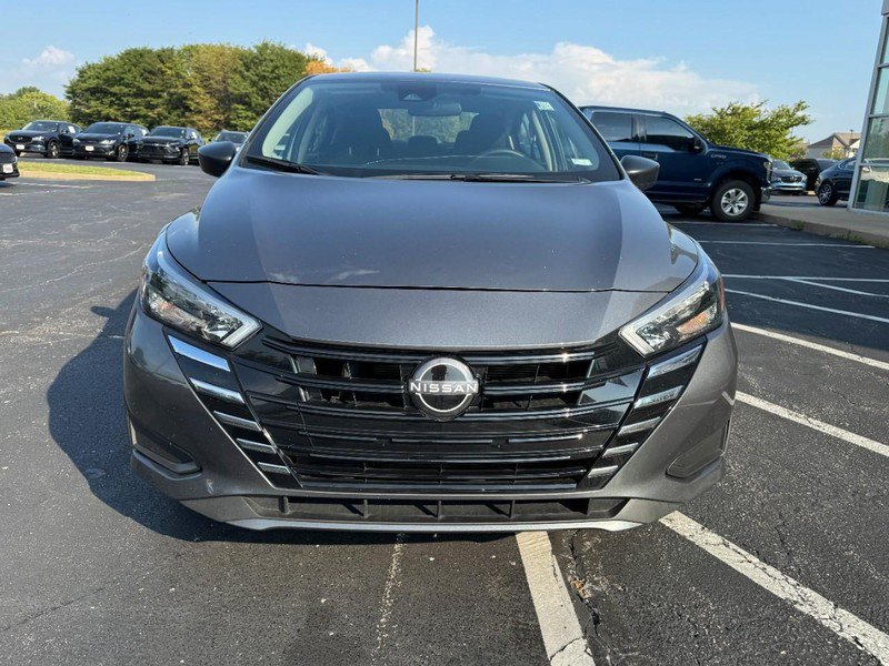 Used 2025 Nissan Versa S w/ Trunk Package FWD image 9