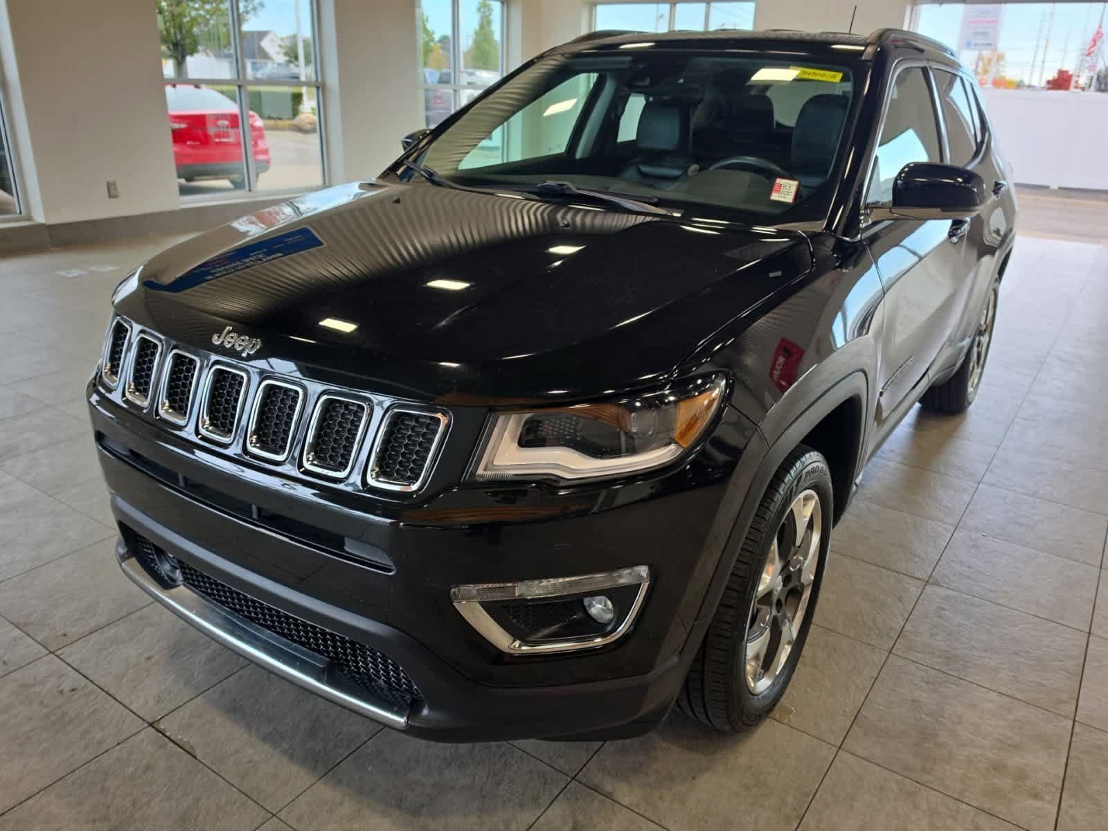 Used 2018 Jeep Compass Limited AWD/4WD image 1