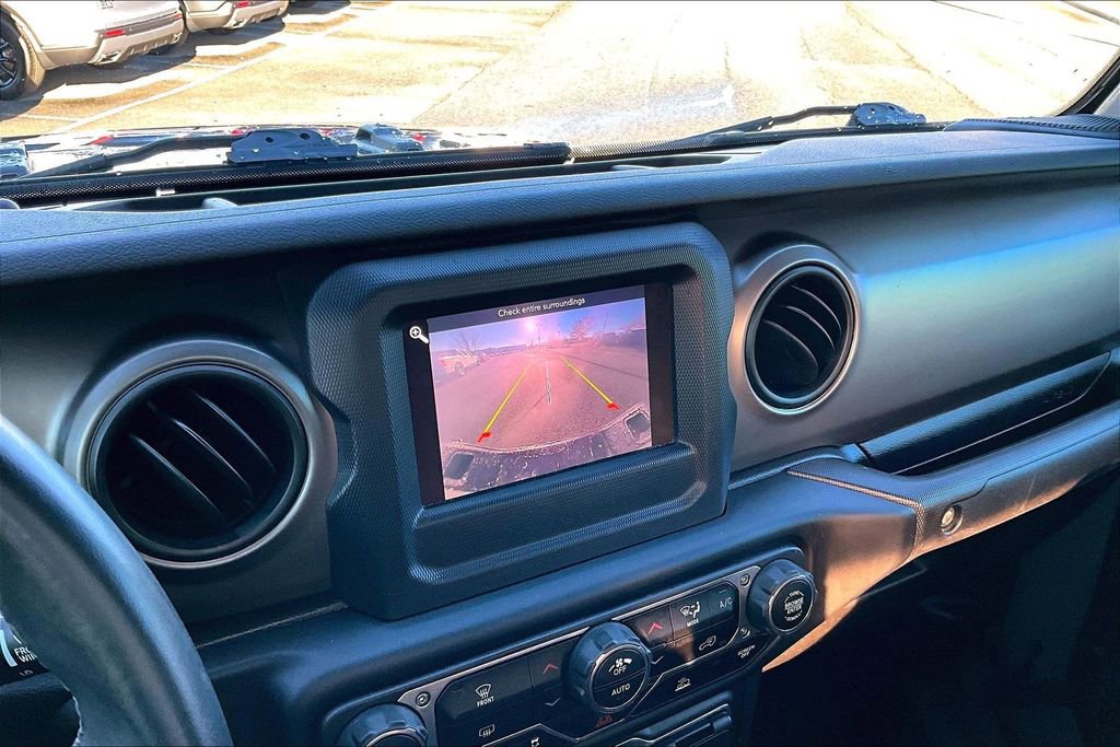 Used 2020 Jeep Gladiator Sport w/ Quick Order Package 24S image 11