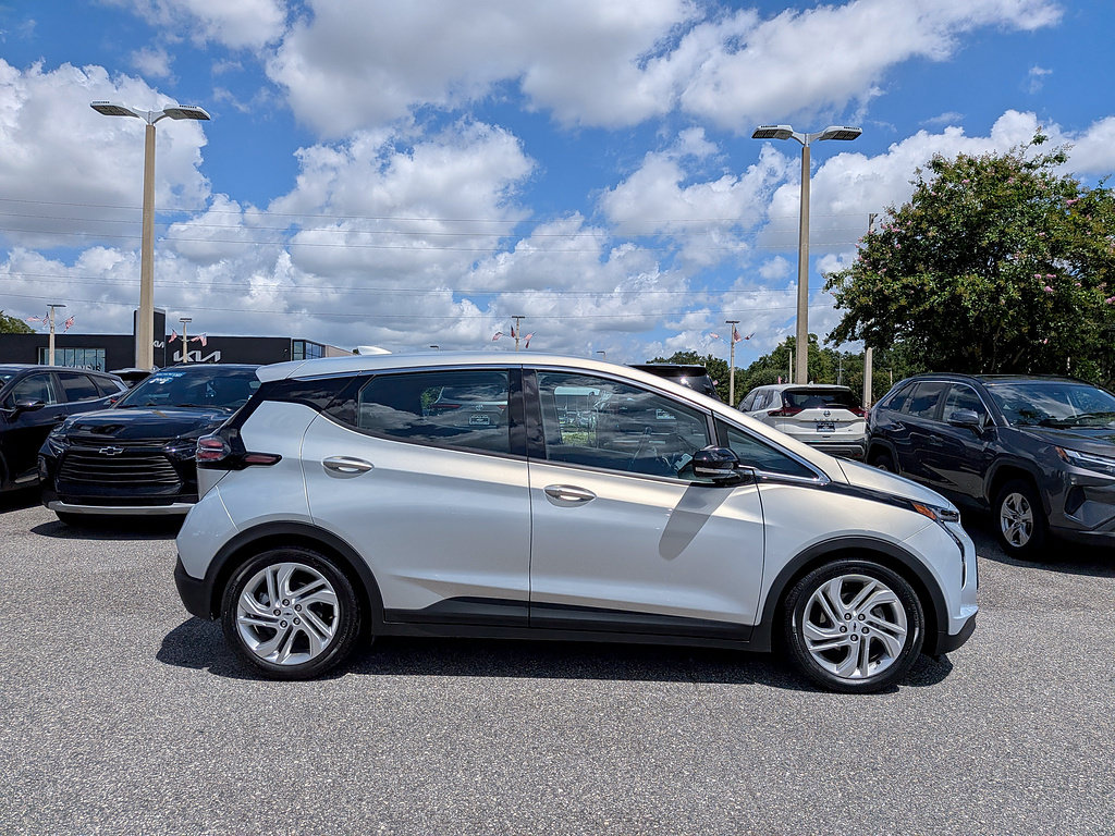 Certified 2023 Chevrolet Bolt LT w/ Driver Confidence Package FWD image 50
