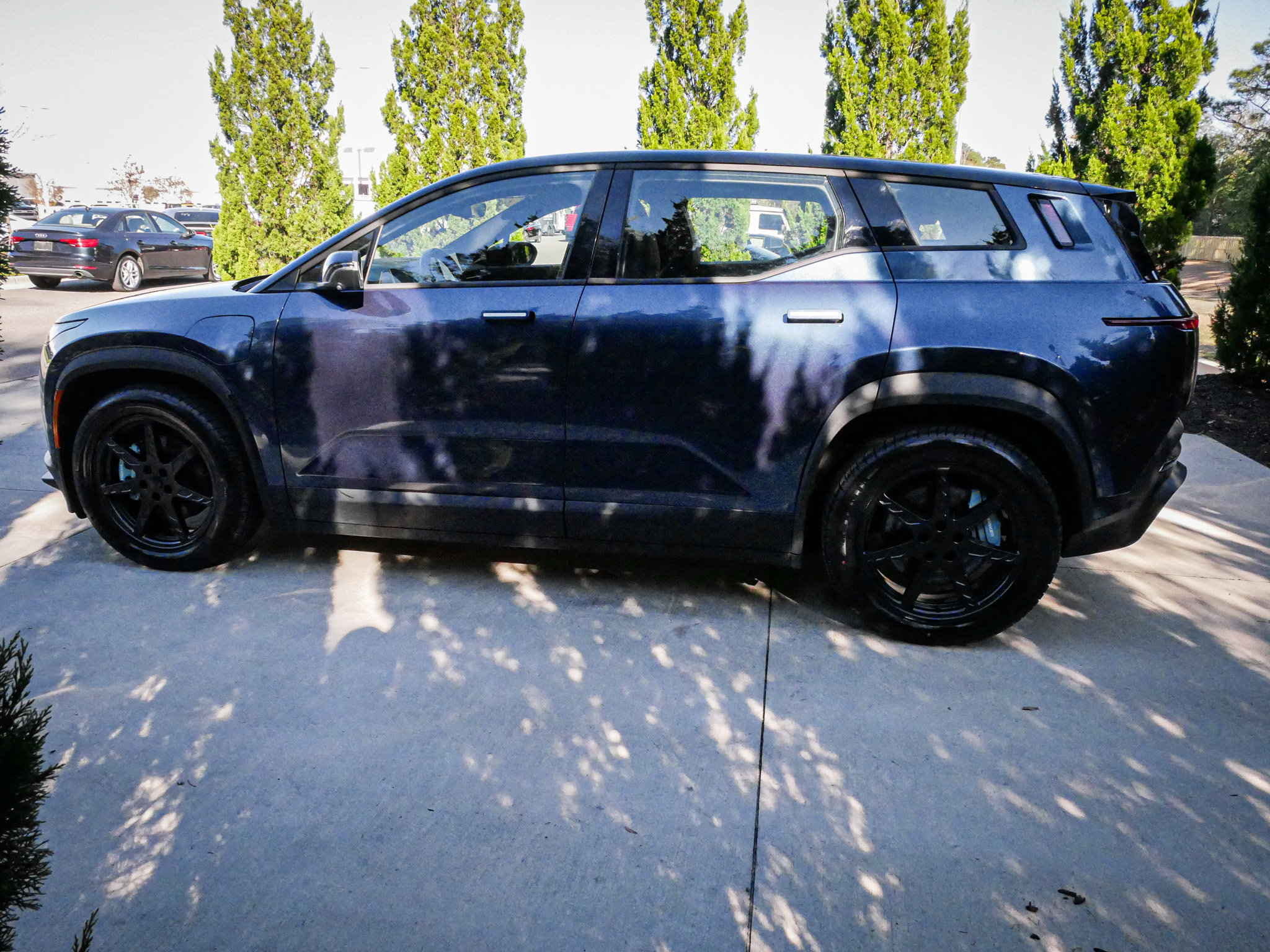 Used 2023 Fisker Ocean Extreme image 7