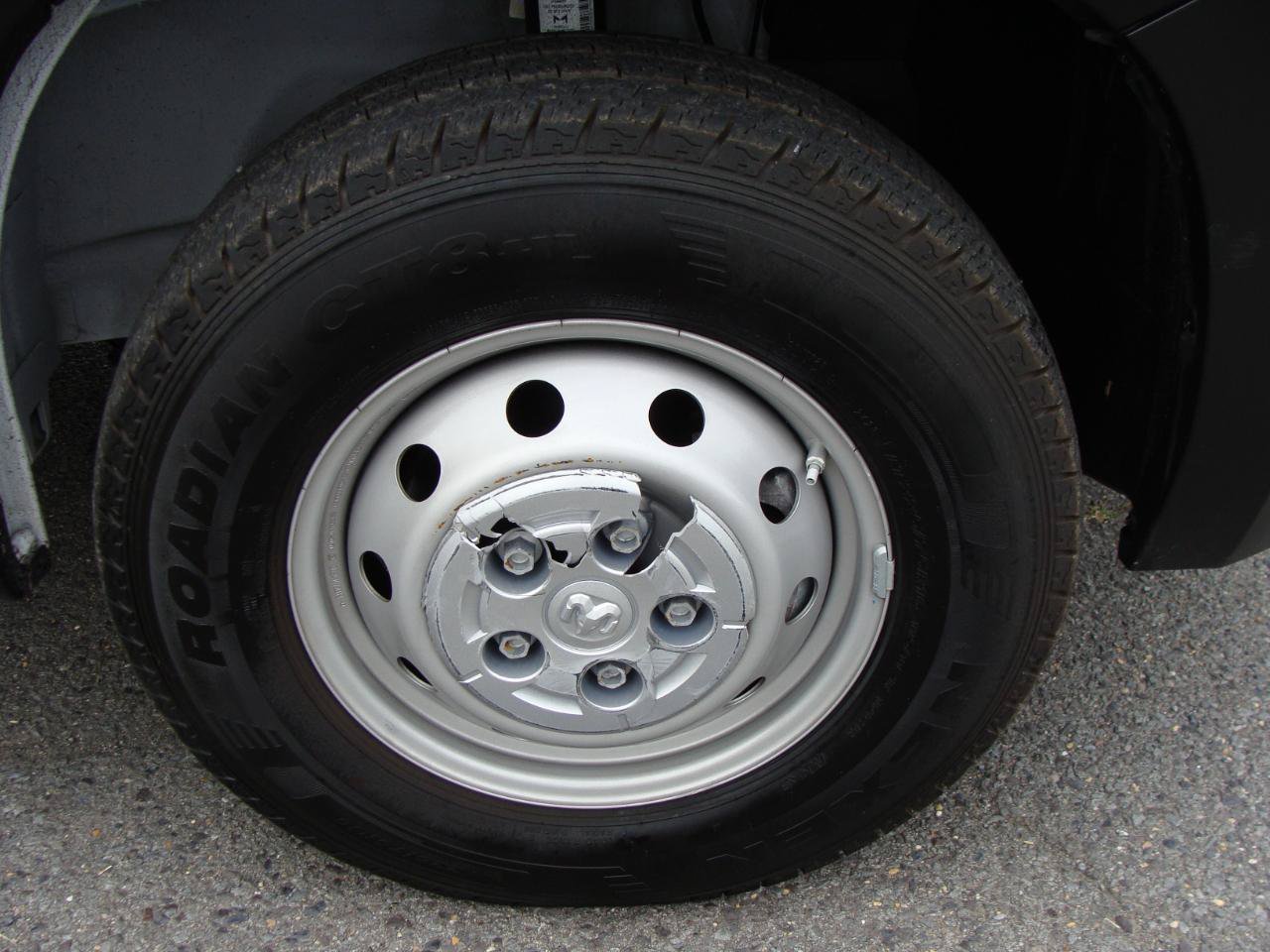 Used 2023 RAM ProMaster 2500 FWD image 28