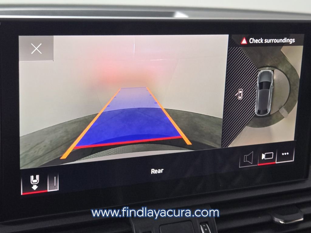 Used 2023 Audi SQ5 Premium Plus w/ Premium Plus Package image 23