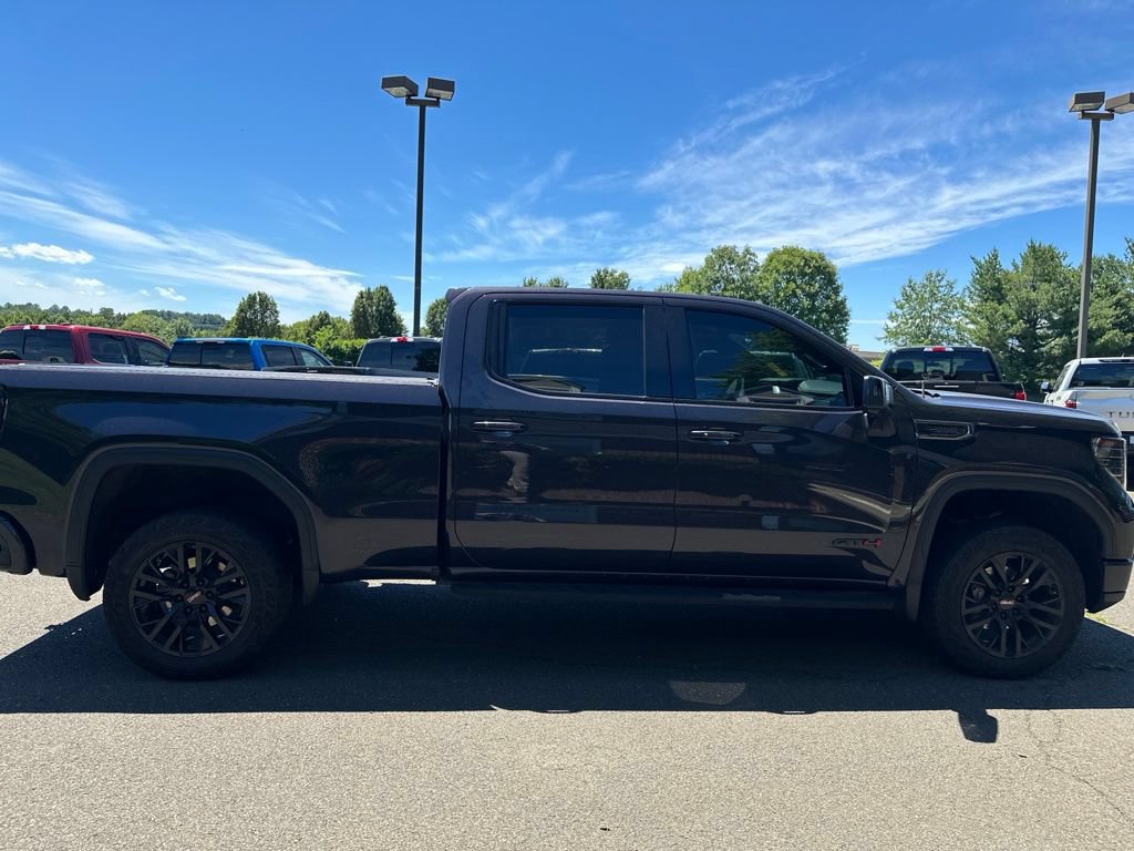 Used 2023 GMC Sierra 1500 AT4 w/ AT4 Premium Package AWD/4WD image 15
