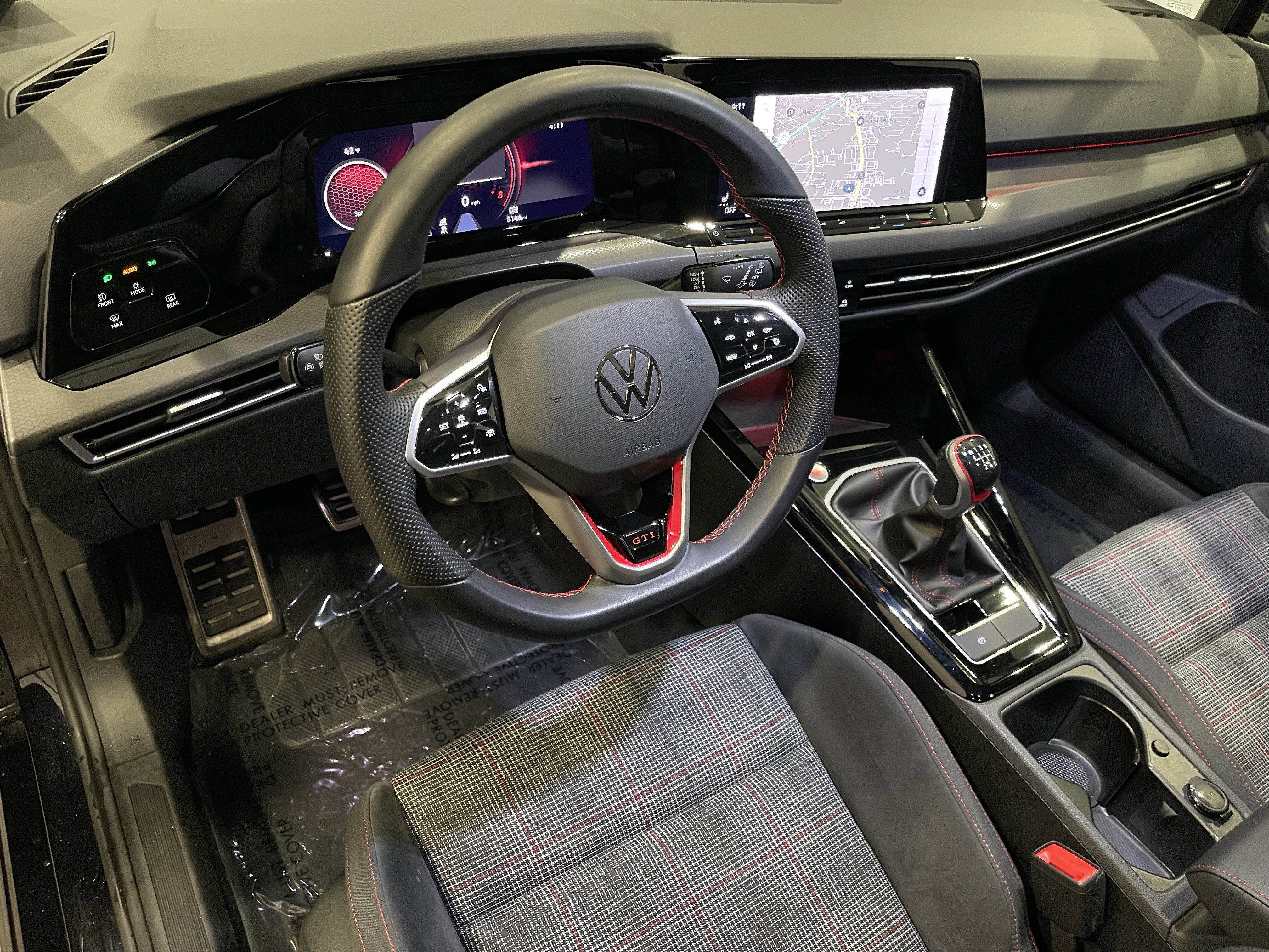 Used 2024 Volkswagen GTI SE image 13