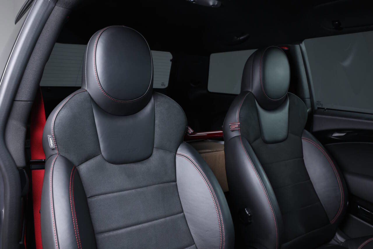 Used 2013 MINI Cooper John Cooper Works image 73