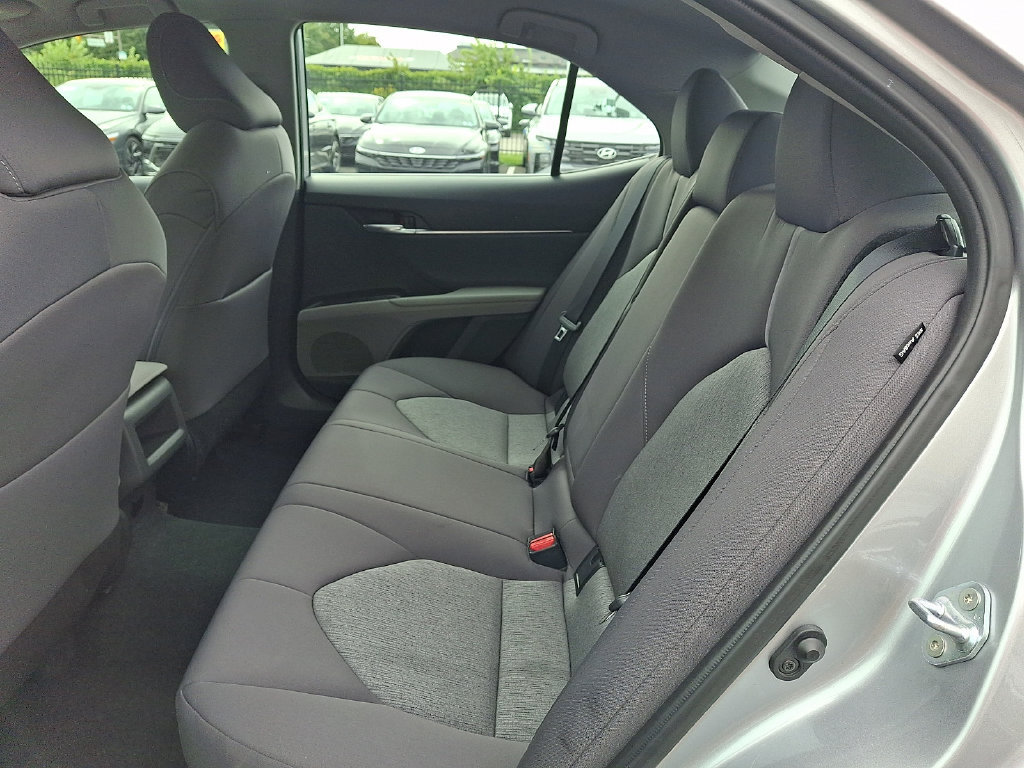 Used 2024 Toyota Camry LE w/ Convenience Package FWD image 10