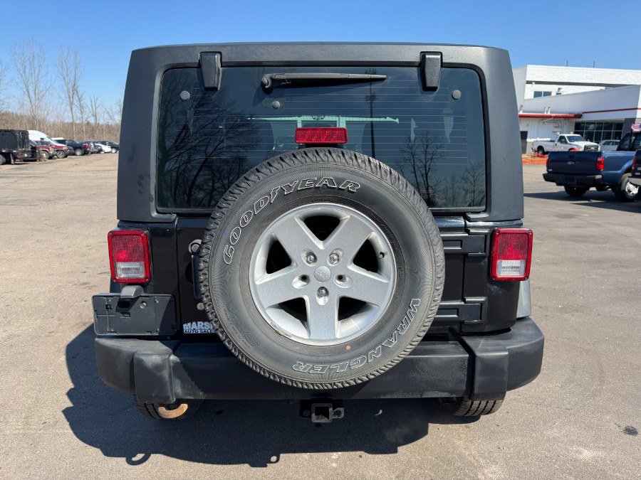 Used 2012 Jeep Wrangler Sport w/ Connectivity Group AWD/4WD image 4