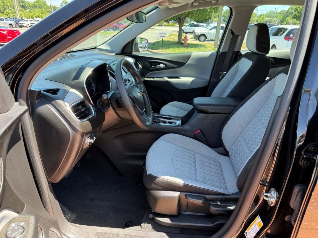 Used 2024 Chevrolet Equinox LS AWD/4WD image 12