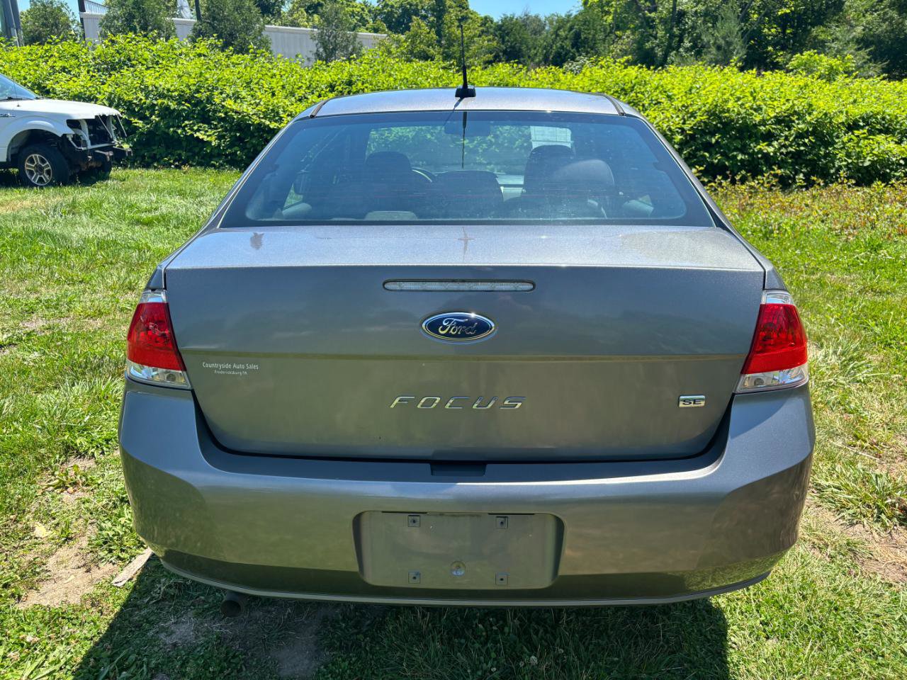 Used 2011 Ford Focus SE w/ 201A Rapid Spec Order Code FWD image 6